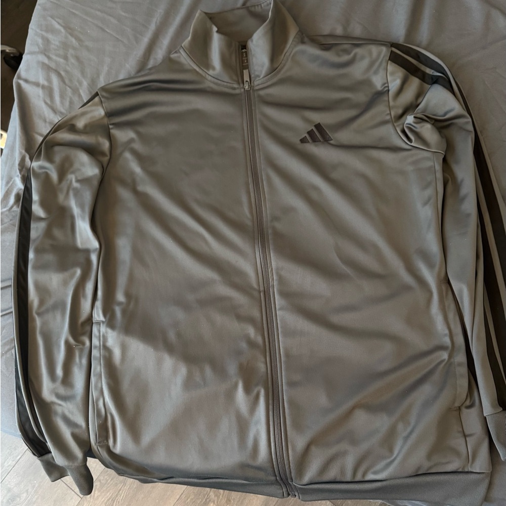 Adidas Men's Gray Windbreaker Jacket